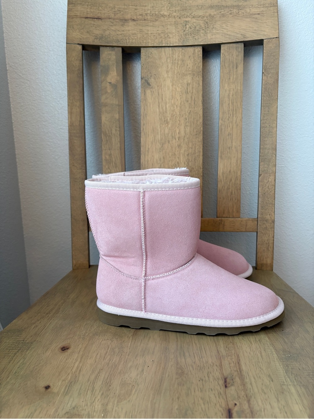 Time and Tru Pink Plush-Lined Ladies Winter Booties Sz 8